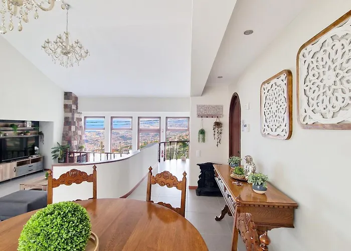 Casa Clementine By Lovelystay Funchal (Madeira)